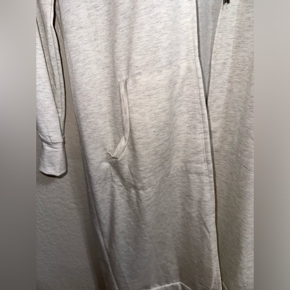 NWT Cyrus Cardigan - Picture 4 of 7